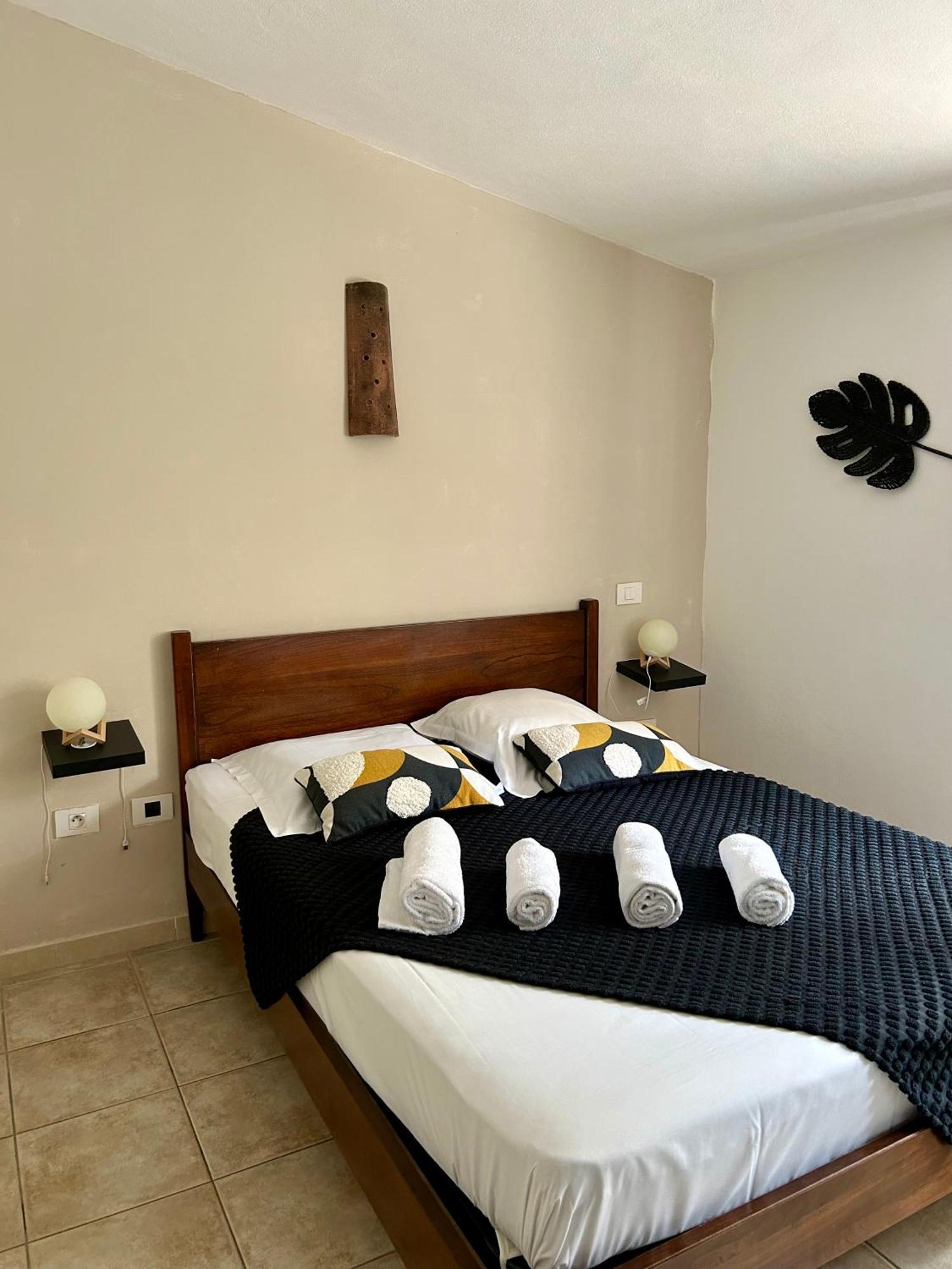 סארי סולנזארה Auberge De Cannedda מראה חיצוני תמונה