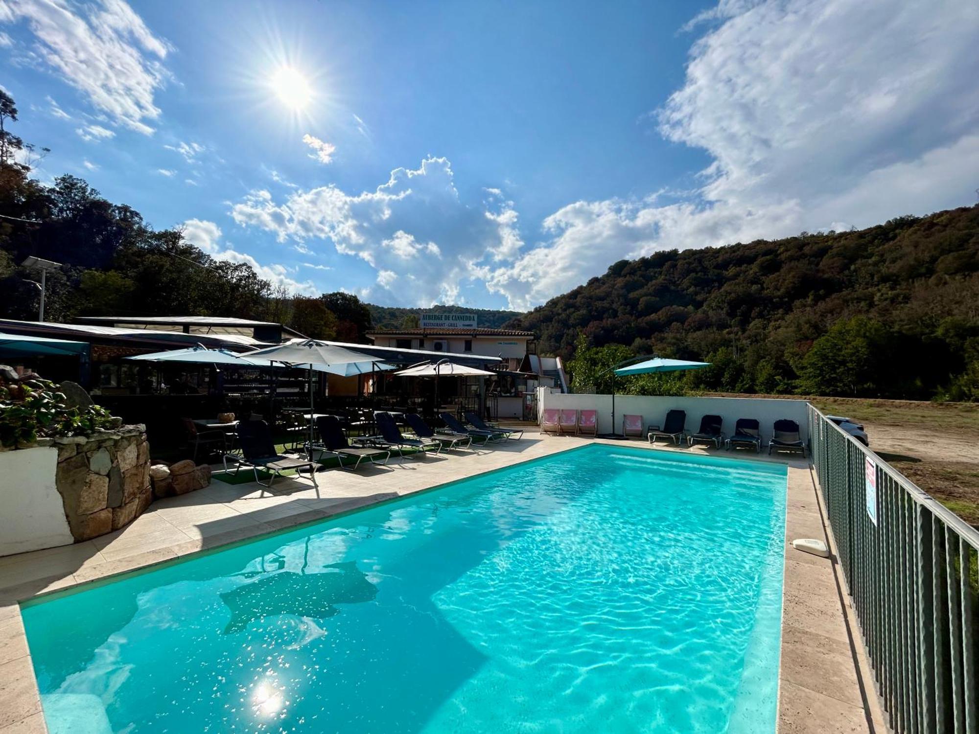 סארי סולנזארה Auberge De Cannedda מראה חיצוני תמונה